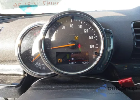 2019 Mini Clubman Cooper z USA, uszkodzony, nr VIN WMWLU1C52K2F29682